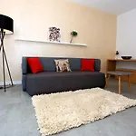Apartamento Lotos Zadar