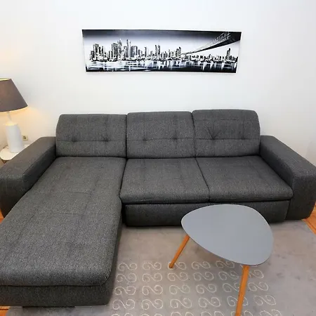 Apartment Lotos *
