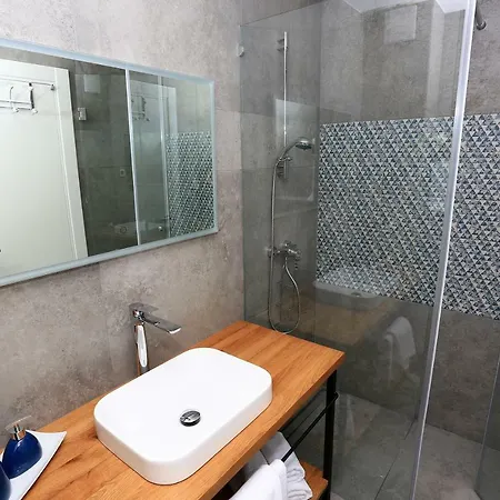Lotos Apartment *