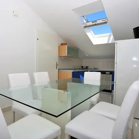 Lotos Apartment *